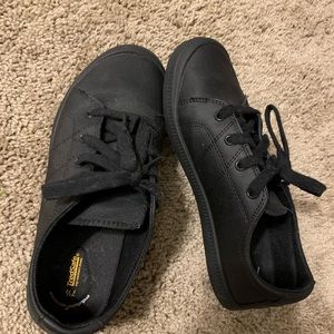 NON-SLIP shoes
